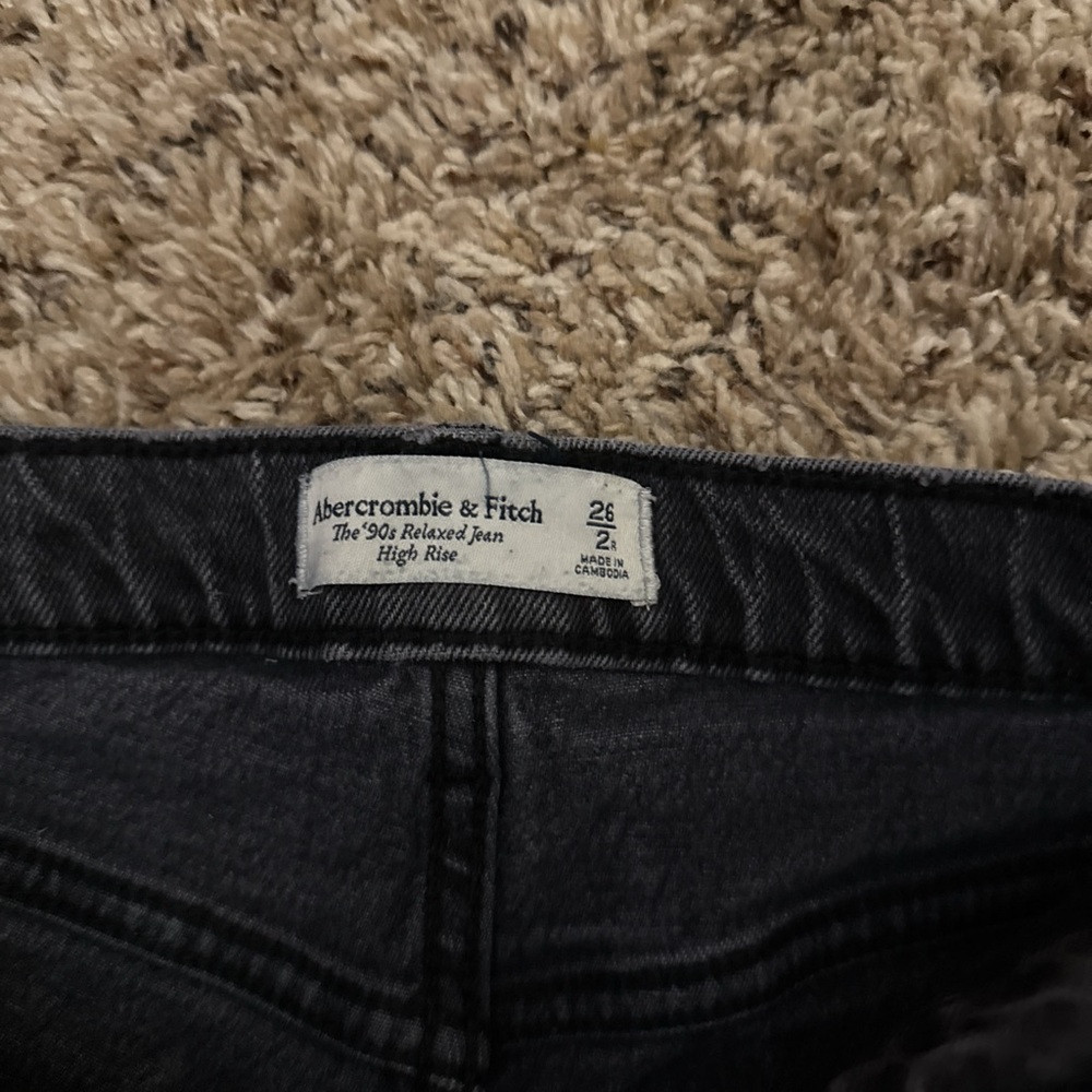 Abercrombie & Fitch Women's Black Straight Leg Jeans - Picture 3 of 3